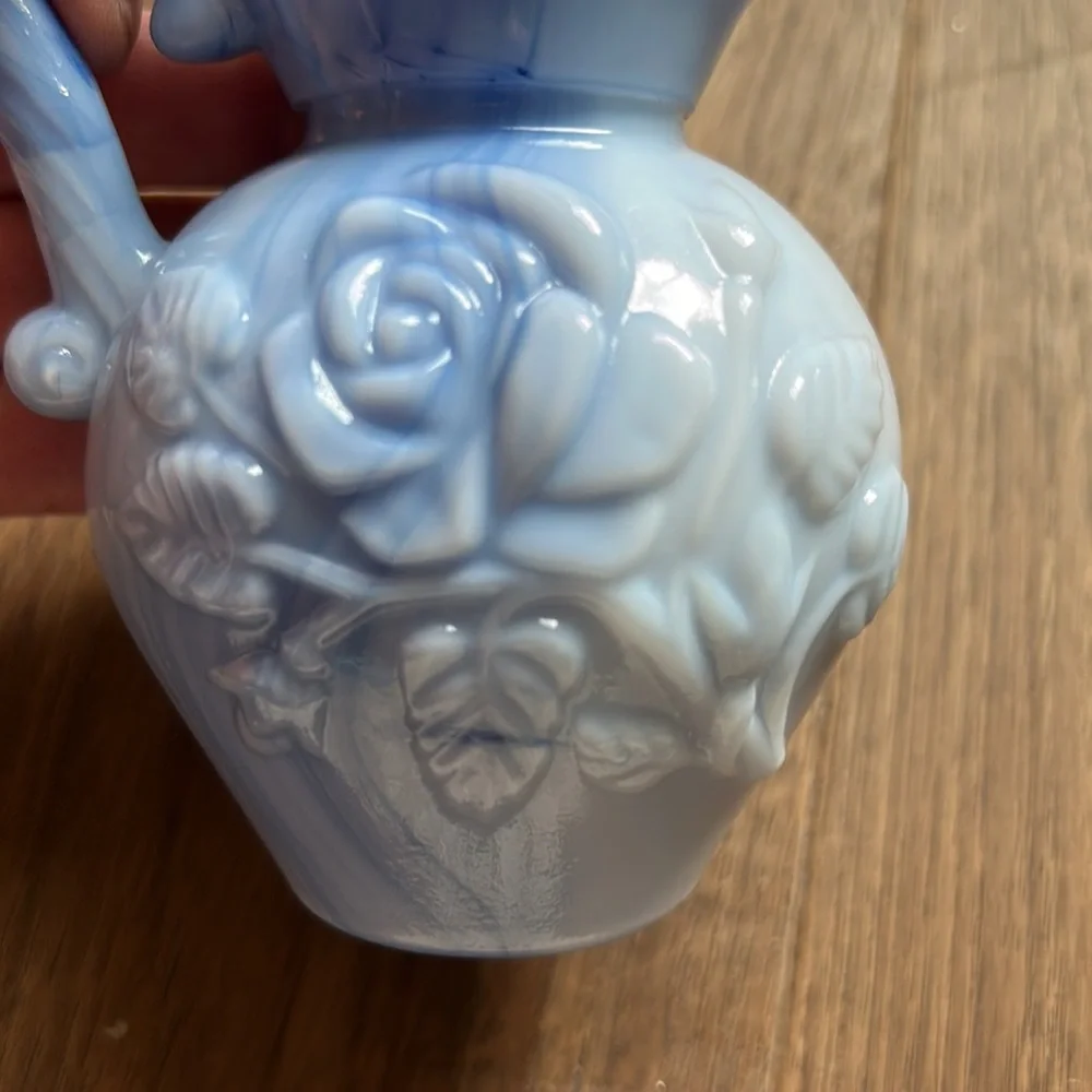 Vintage May 1978 Avon Victorian Bubble Bath Perfume Pitcher Soap Dish Set Blue